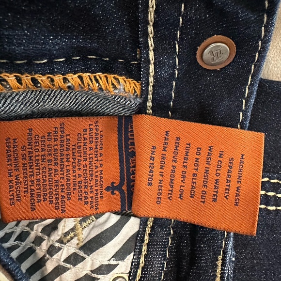 Rock Revival Jean Shorts - Betty Cut - Picture 14 of 16